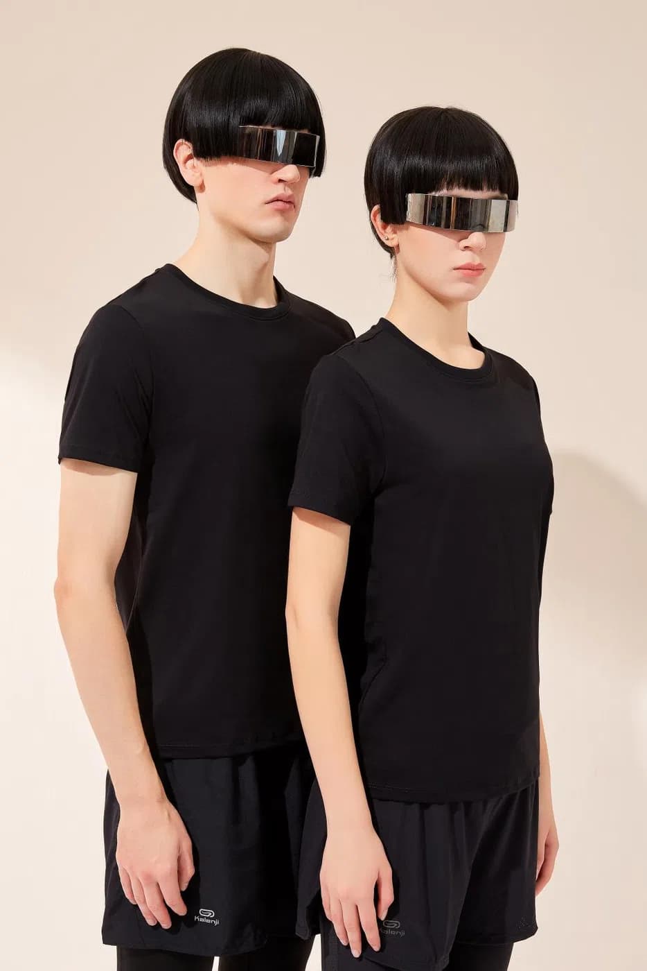 DG-2011 · Short-Sleeve Crew-Neck · Real product view 04