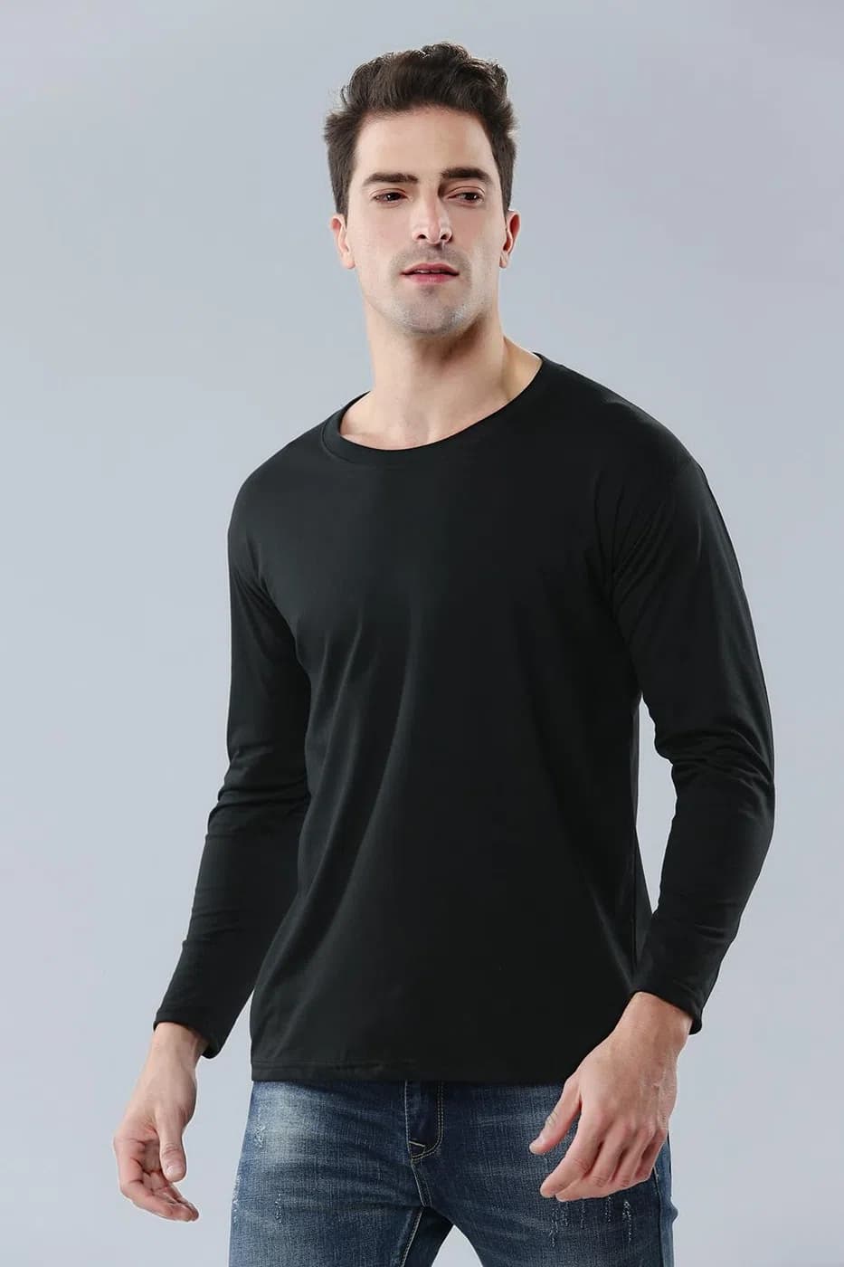 DG-2090 · Long-Sleeve Crew-Neck · Real product view 05