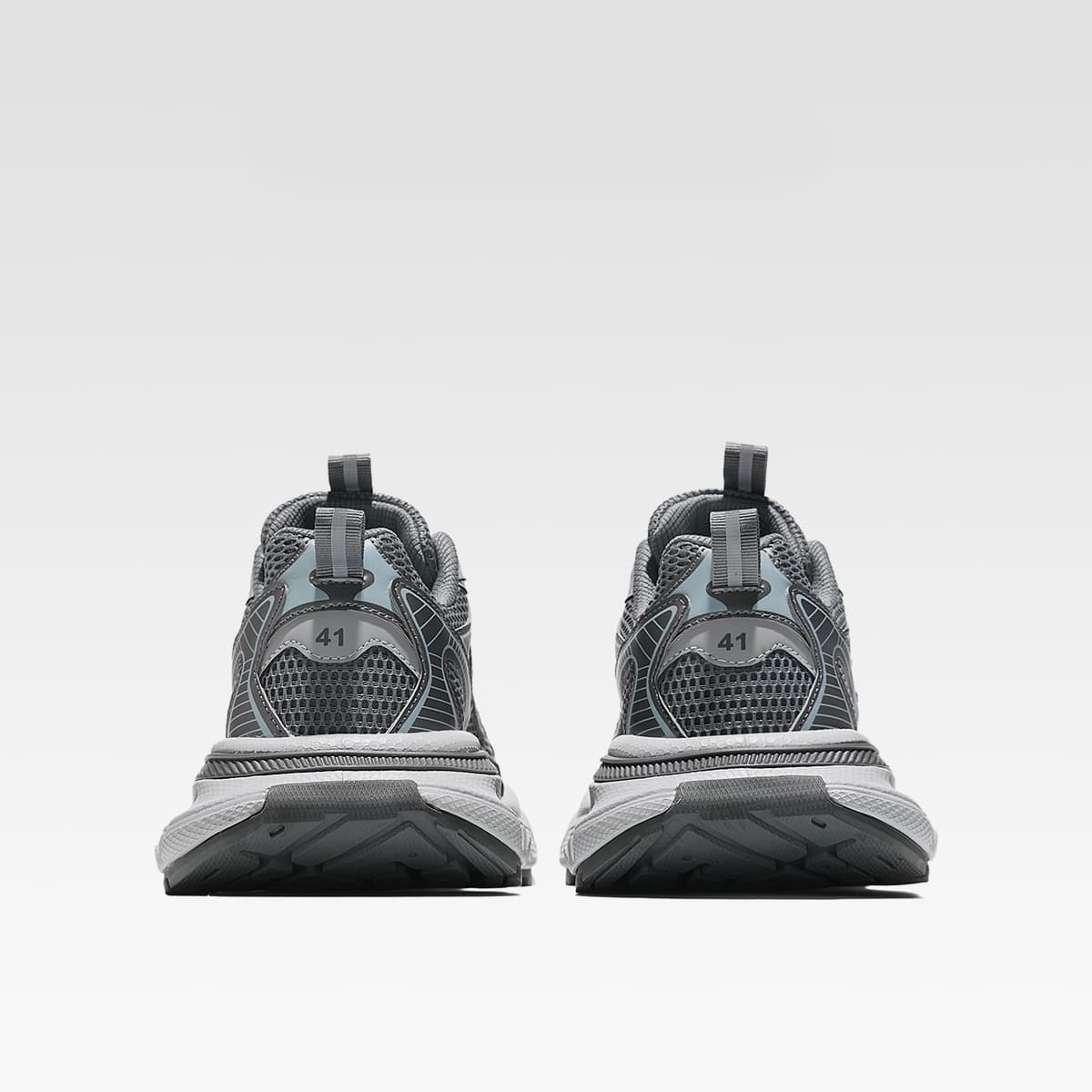 8832 · Graphite · Real view 03