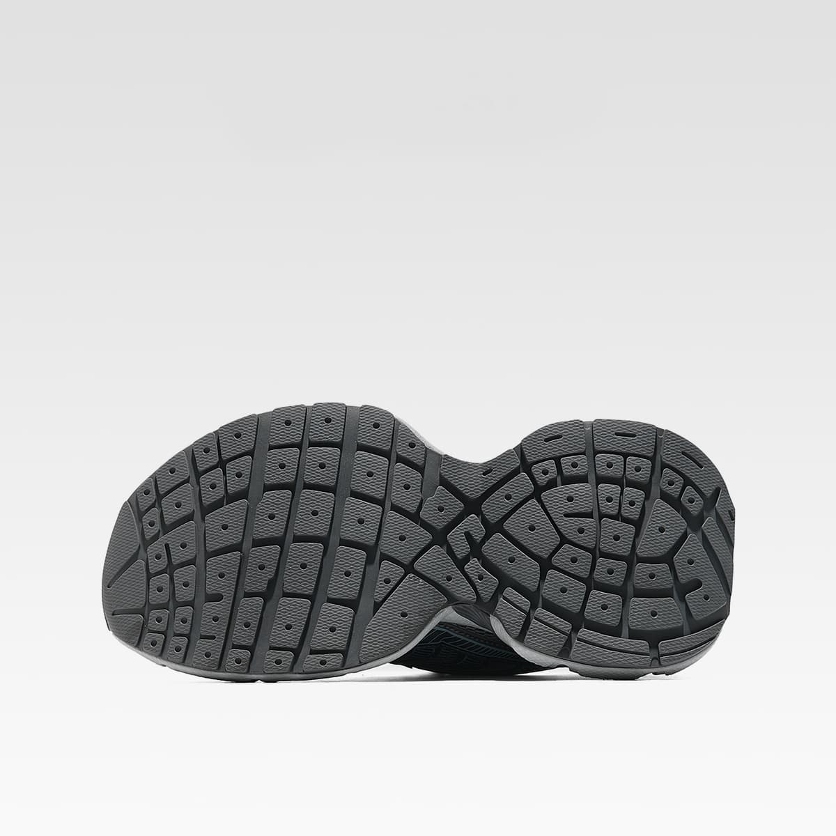 8832 · Graphite · Real view 04