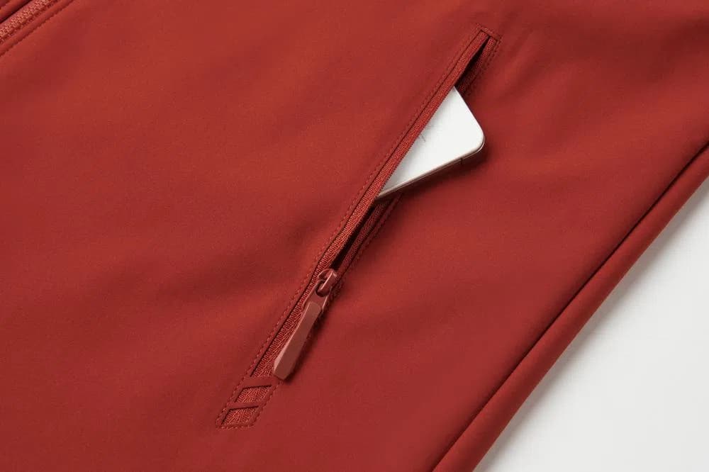 DG-630 · Soft-Shell Jacket · Real product view 03