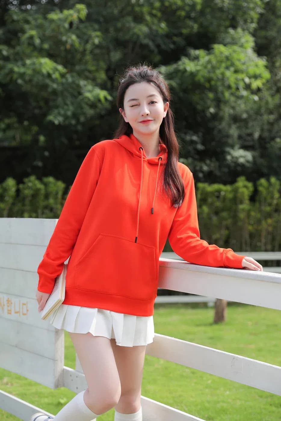DG-2288 · Hooded Pullover · Real product view 01