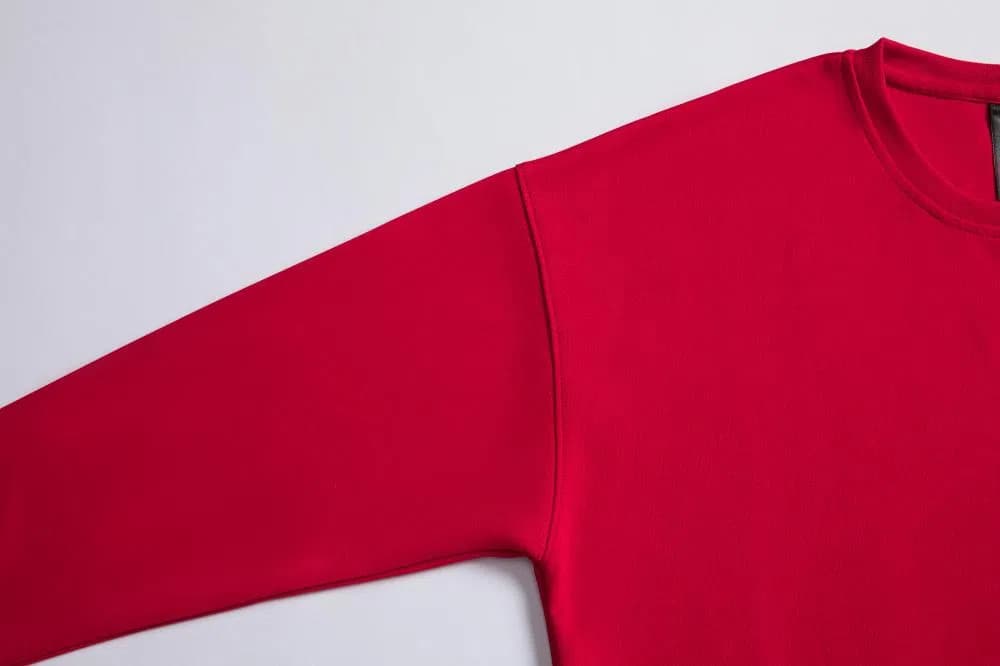 DG-2266 · Crew-Neck Sweatshirt · Real product view 01