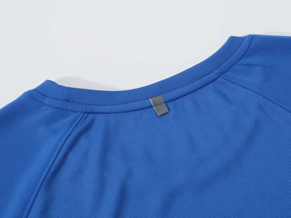 DG-8800 · Short-Sleeve Crew-Neck · Real product view 01